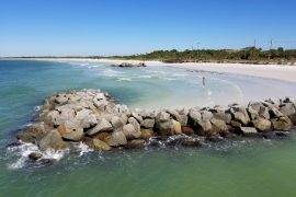 Lais Puzzle - Blick auf das schöne Meerwasser und den felsigen Strand in der Nähe des Fort Desoto Park, St. Petersburg, Florida, U.S.A. - 2.000 Teile