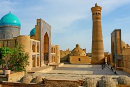 Lais Puzzle - Po-i-Kalyan-Moschee-Komplex mit dem Kalyan-Minarett in Buchara, Usbekistan - 2.000 Teile