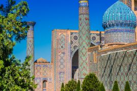 Lais Puzzle - Registan, ein alter öffentlicher Platz in Samarkand, Usbekistan - 2.000 Teile