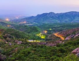 Lais Puzzle - Der Abend in den Bergen mit dem malerischen Tahtakaracha-Pass, Usbekistan - 40, 100, 200, 500, 1.000 & 2.000 Teile