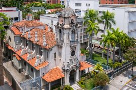 Lais Puzzle - Blick von oben auf die Kirche "Nuestra Señora del Carmen" in Caracas (Miranda, Venezuela) - 2.000 Teile
