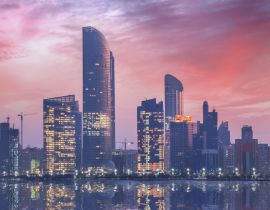 Lais Puzzle - Wolkenkratzer am Abend, Abu Dhabi, Vereinigte Arabische Emirate - 40, 100, 200, 500, 1.000 & 2.000 Teile