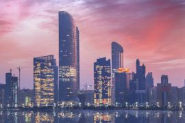 Lais Puzzle - Wolkenkratzer am Abend, Abu Dhabi, Vereinigte Arabische Emirate - 2.000 Teile