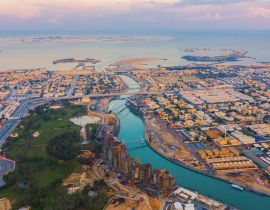 Lais Puzzle - Luftaufnahme der Brücke der Toleranz. Struktur der Architektur mit See oder Fluss, Dubai Downtown Skyline, Vereinigte Arabische Emirate - 40, 100, 200, 500, 1.000 & 2.000 Teile