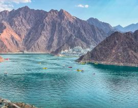 Lais Puzzle - Hatta Dam Lake in den Bergen Enklave Region von Dubai, Vereinigte Arabische Emirate - 40, 100, 200, 500, 1.000 & 2.000 Teile