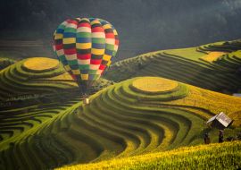 Lais Puzzle - Heißluftballon über einem Reisfeld in Mu cang chai, Vietnam - 1.000 Teile