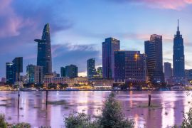 Lais Puzzle - Gebäude des Bitexco Financial Tower, Gebäude, Straßen und der Fluss Saigon in Ho-Chi-Minh-Stadt - 2.000 Teile