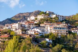 Lais Puzzle - Dorf Agros. Bezirk Limassol, Zypern - 2.000 Teile