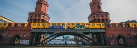 Lais Puzzle - Blick auf die Oberbaumbrücke, die deutsche Oberbaumbrücke und die Spree in Berlin, Deutschland, Panorama - 1.000 Teile