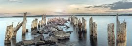 Lais Puzzle - Alter Pier bei Sonnenuntergang im Naturreservat in der Stadt Timrå, Schweden, Panorama - 1.000 Teile