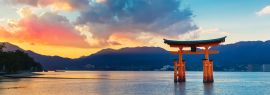 Lais Puzzle - Großes schwimmendes Tor (O-Torii) in Miyajima, Japan, Panorama - 1.000 Teile