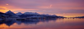Lais Puzzle - Blick auf einen spektakulären Sonnenaufgang in der Bucht von Ushuaia, Tierra del Fuego, Argentinien, Panorama - 1.000 Teile
