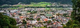 Lais Puzzle - Blick auf Tal und Berge bei Schwaz von oberhalb der Stadt, Schwaz, Österreich, Panorama - 1.000 Teile