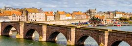 Lais Puzzle - Der Fluss Tweed und die alte Brücke von Berwick, Berwick-upon-Tweed, Northumberland, England, Panorama - 1.000 Teile