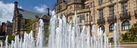 Lais Puzzle - Der Springbrunnen in den Peace Gardens. Sheffield. England, Panorama - 1.000 Teile