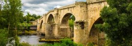 Lais Puzzle - Brücke. Fluss Minho. Ourense Stadt, Galizien, Spanien, Panorama - 1.000 Teile