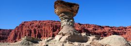 Lais Puzzle - Blick auf die Formation El Hongo im Ischigualasto Provincial Park oder Valle de la Luna, San Juan, Argentinien, Panorama - 1.000 Teile