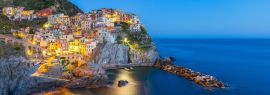 Lais Puzzle - Manarola, Dorf eins von Cinque Terre, in der Nacht in La Spezia, Italien, Panorama - 1.000 Teile