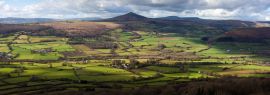 Lais Puzzle - Der Zuckerhut, ein Berg nordwestlich von Abergavenny in Monmouthshire, Wales, Panorama - 1.000 Teile