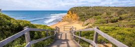 Lais Puzzle - Spaziergang am legendären Bells Beach - dem Strand des Kultfilms Point Break, in der Nähe von Torquay, dem Tor zur Surf Coast von Victoria, Australien, Panorama - 1.000 Teile