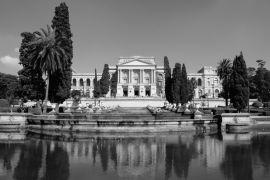 Lais Puzzle - Museu Paulista (Ipiranga Museum), São Paulo, Brasilien in schwarz weiß - 2.000 Teile
