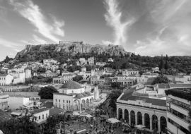 Lais Puzzle - Panoramablick auf den Monastiraki-Platz und die Akropolis bei Sonnenuntergang in Athen Griechenland in schwarz weiß - 1.000 Teile