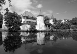 Lais Puzzle - Schloss Blutenburg, München in schwarz weiß - 1.000 Teile