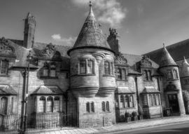 Lais Puzzle - Häuser in der Bath Street, Chester, England in schwarz weiß - 500, 1.000 & 2.000 Teile