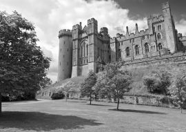 Lais Puzzle - Schloss Arundel, Arundel, West Sussex, England in schwarz weiß - 500, 1.000 & 2.000 Teile
