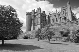 Lais Puzzle - Schloss Arundel, Arundel, West Sussex, England in schwarz weiß - 2.000 Teile