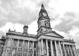 Lais Puzzle - Bolton in schwarz weiß - 500, 1.000 & 2.000 Teile