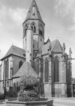 Lais Puzzle - Elsass, Haguenau, Hagenau, Kirche St-Georges, Frankreich in schwarz weiß - 500, 1.000 & 2.000 Teile