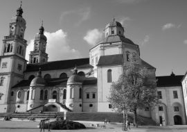 Lais Puzzle - Basilika St. Lorenz in Kempten (Allgäu),Deutschland in schwarz weiß - 1.000 Teile
