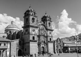 Lais Puzzle - Kathedrale von Santo Domingo - Cusco, Peru in schwarz weiß - 500, 1.000 & 2.000 Teile