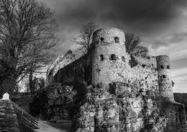 Lais Puzzle - Burgruine in Pappenheim in schwarz weiß - 500, 1.000 & 2.000 Teile