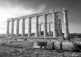 Lais Puzzle - Poseidon-Tempel in Griechenland in schwarz weiß - 500, 1.000 & 2.000 Teile