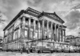 Lais Puzzle - Harris Museum und Kunstgalerie in Preston - England in schwarz weiß - 500, 1.000 & 2.000 Teile