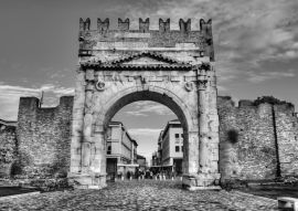 Lais Puzzle - Rimini in schwarz weiß - 500, 1.000 & 2.000 Teile