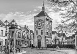 Lais Puzzle - Zimmerturm in Lier, Belgien in schwarz weiß - 500, 1.000 & 2.000 Teile