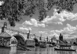 Lais Puzzle - Prag, Karlsbrücke in schwarz weiß - 1.000 Teile