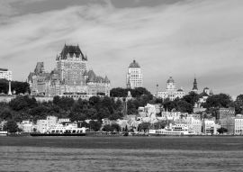 Lais Puzzle - Skyline der alten Stadt Quebec, Quebec, Kanada in schwarz weiß - 500, 1.000 & 2.000 Teile