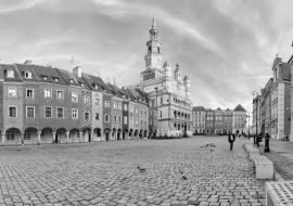 Lais Puzzle - Stadtzentrum und Rathaus - Poznan - Polen in schwarz weiß - 1.000 Teile