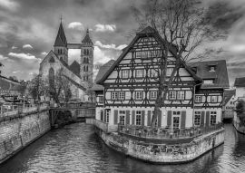 Lais Puzzle - Klein-Venedig in Esslingen am Neckar in schwarz weiß - 500, 1.000 & 2.000 Teile