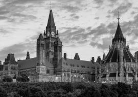 Lais Puzzle - Ottawa Parlamentshügel in schwarz weiß - 500, 1.000 & 2.000 Teile