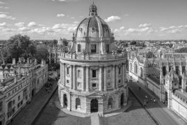 Lais Puzzle - Die Radcliffe Camera, ein Symbol der Universität von Oxford in schwarz weiß - 2.000 Teile