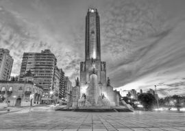 Lais Puzzle - Das Nationale Historische Denkmal, Argentinien in schwarz weiß - 500, 1.000 & 2.000 Teile