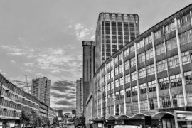 Lais Puzzle - Blick auf Birmingham bei Sonnenuntergang - West Midlands, England in schwarz weiß - 2.000 Teile