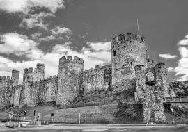 Lais Puzzle - Conwy Castle in Wales, Vereinigtes Königreich in schwarz weiß - 1.000 Teile