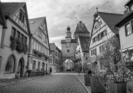 Lais Puzzle - Ansicht des Markus-Turms, Deutschland in schwarz weiß - 1.000 Teile