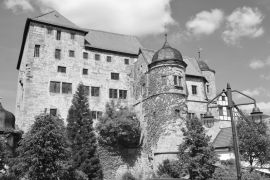 Lais Puzzle - Johanniterburg Kühndorf in schwarz weiß - 2.000 Teile